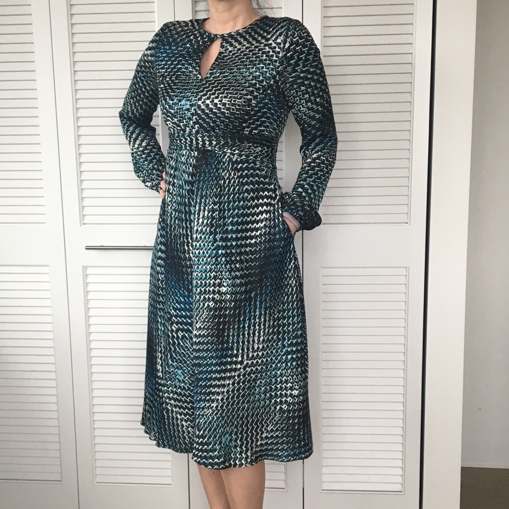 Classiques entier size 2 silk dress